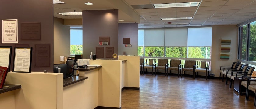greensboro-Lobby wide